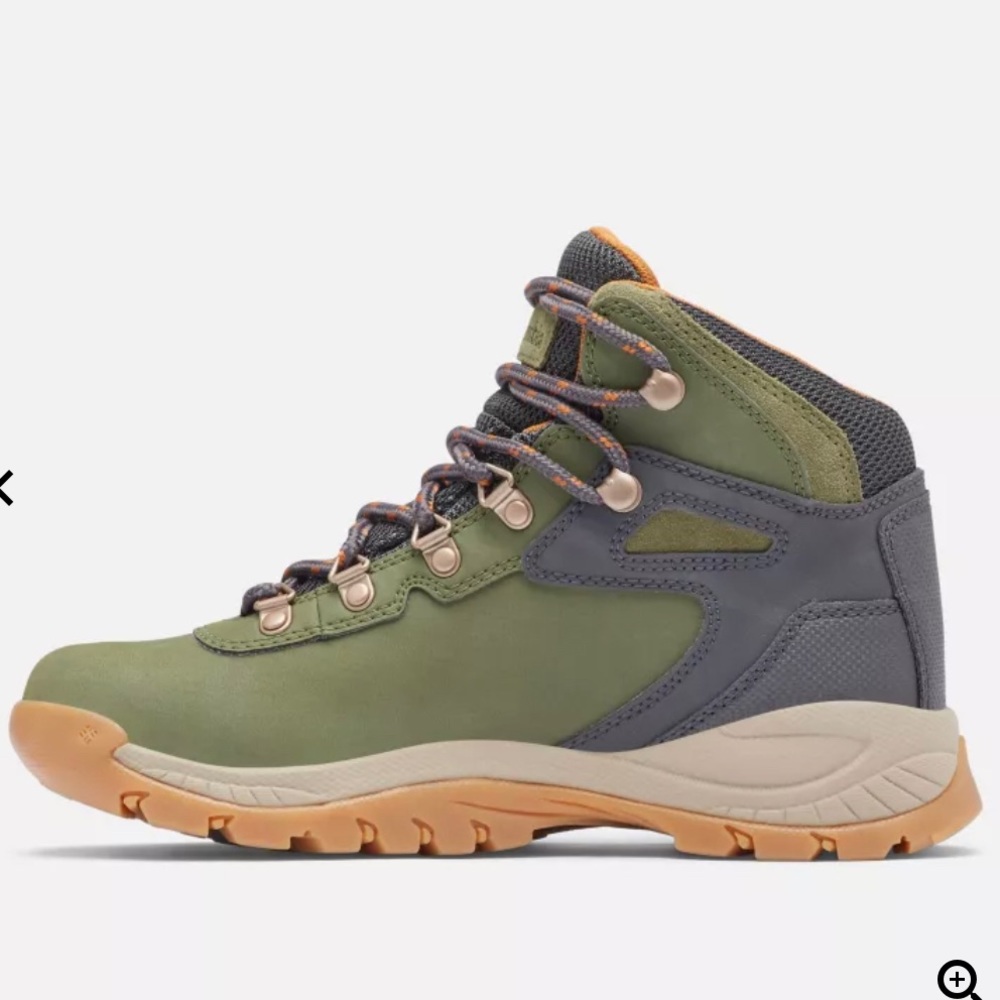 Columbia Green and Gray Women's Hiking Boots